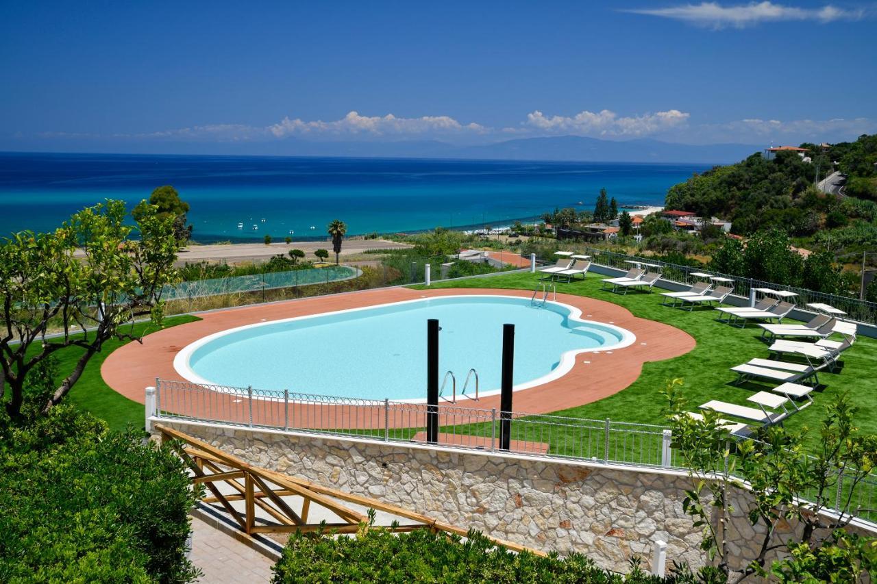 Residence New Paradise Tropea Esterno foto