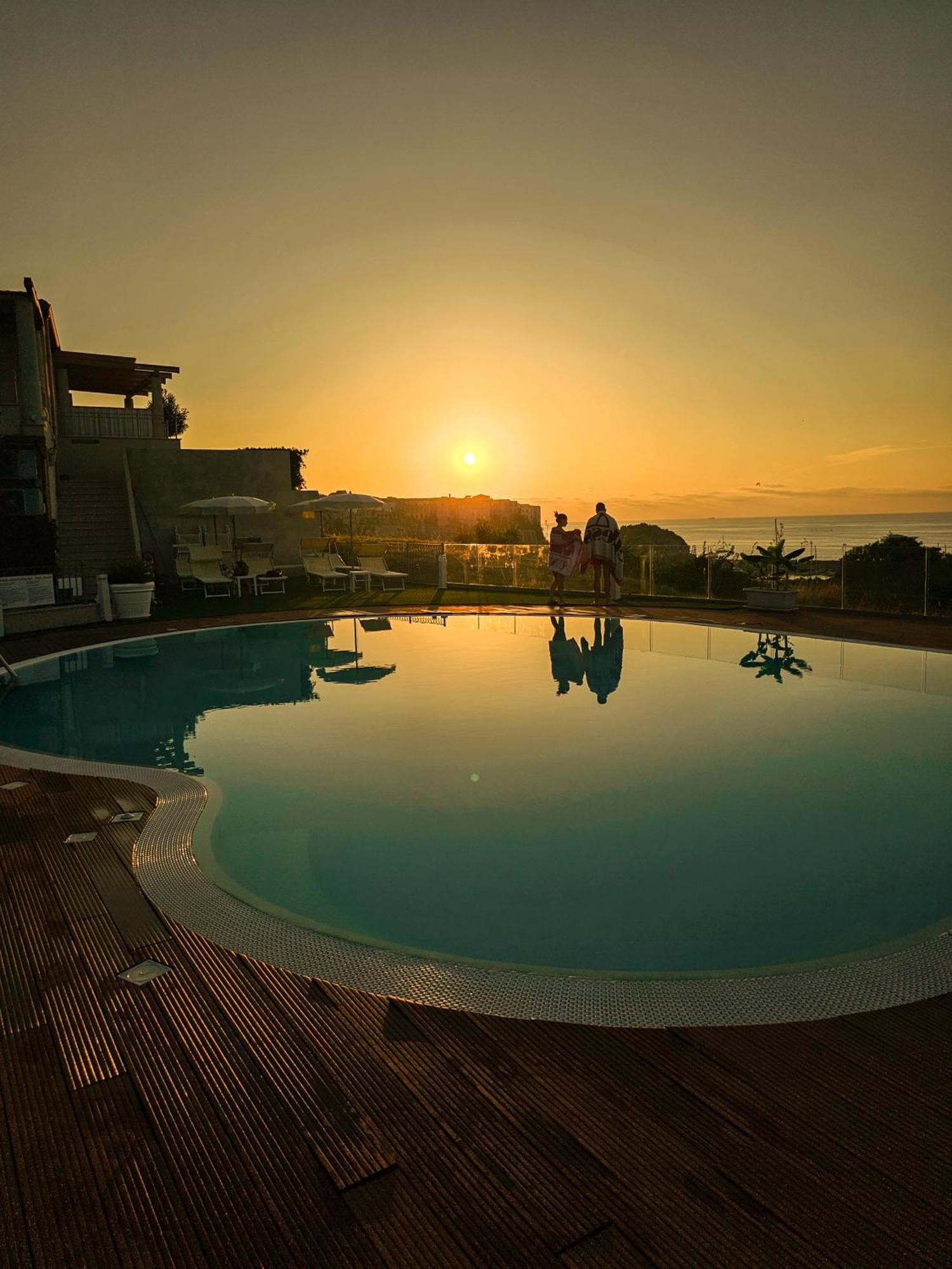 Residence New Paradise Tropea Esterno foto
